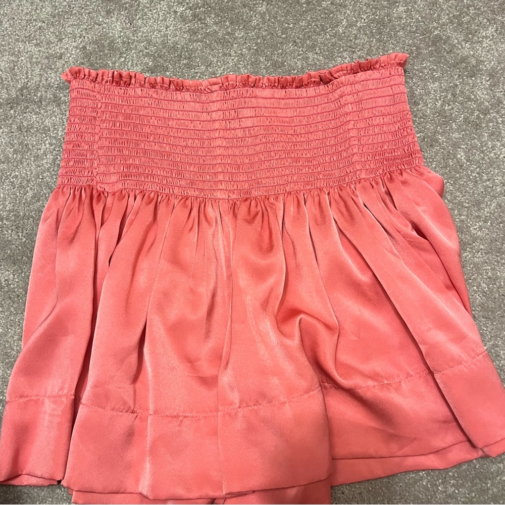 Women’s Koch skirts!